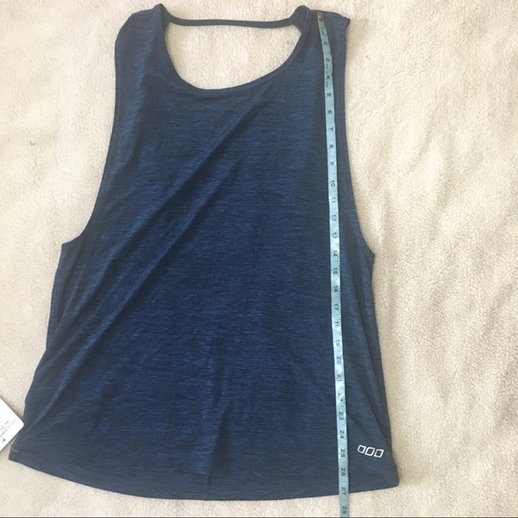 Lorna Jane wild thing tank - Picture 6 of 12